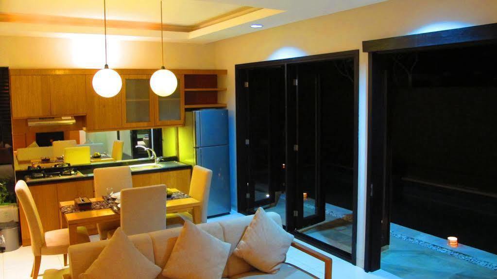The Nibbana Villas 세미냑 외부 사진